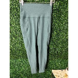 Beyond Yoga High Rise 24 Inch Length Leggings Size Medium Blue